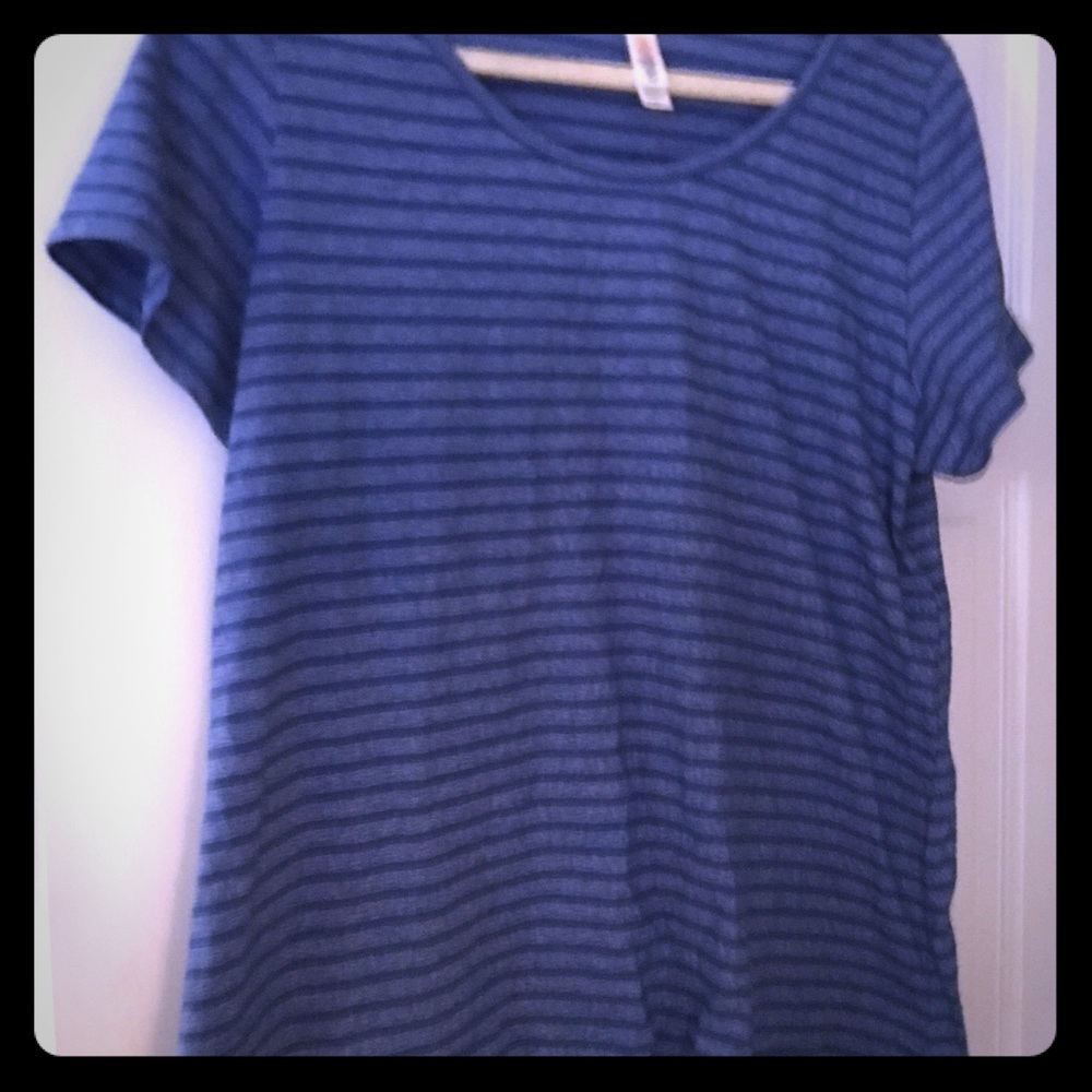 LuLaRoe XL Classic T EUC